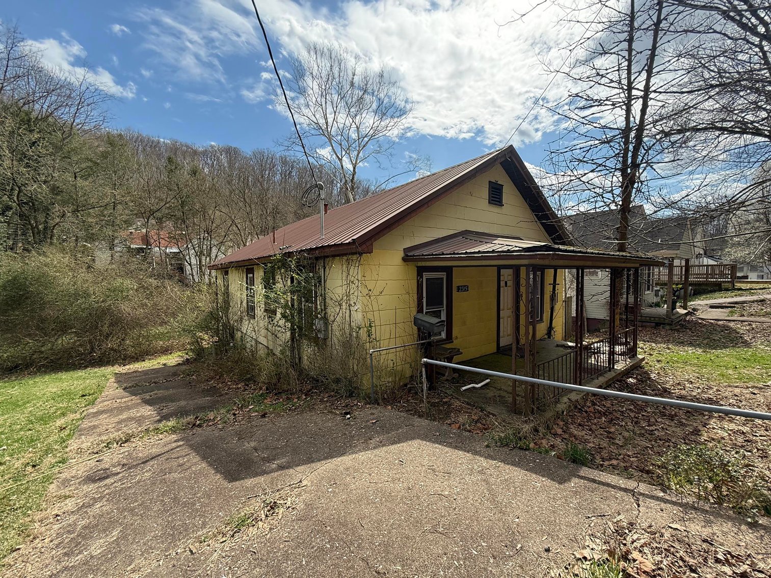 Image for SOLD - 4 Properties in 3 Counties Selling to the Highest Bidders