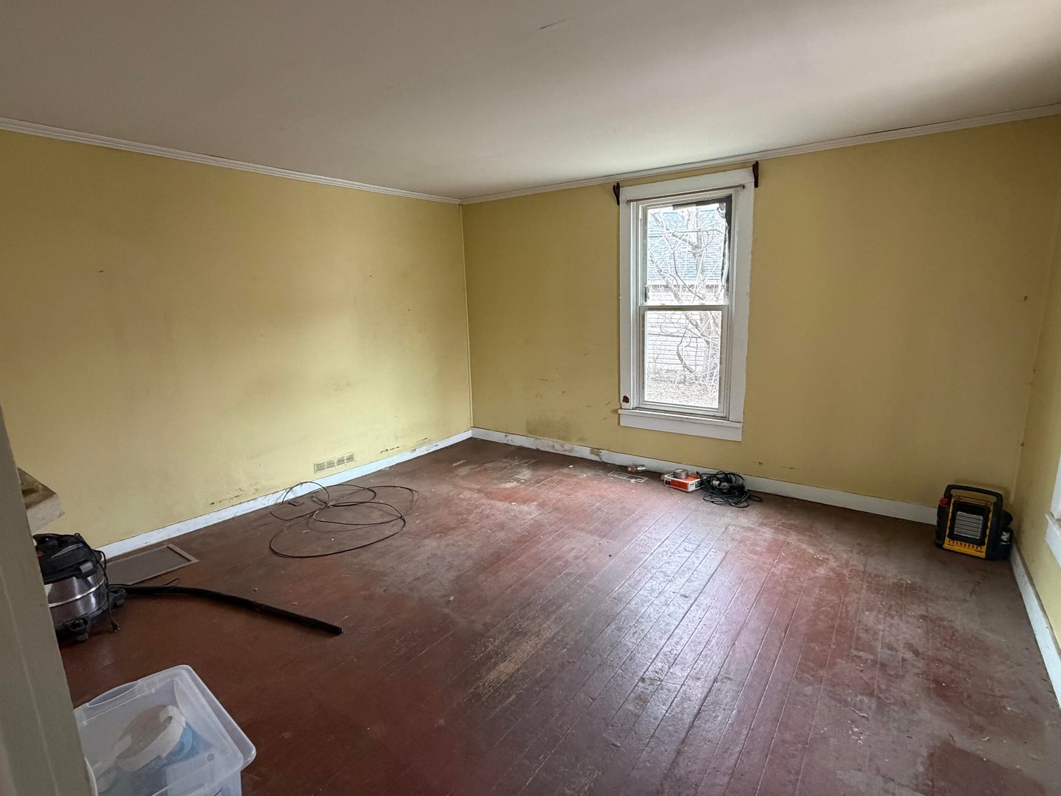 Image for SOLD $22,275 - 2 Bedroom Overlooking the Kanawha River