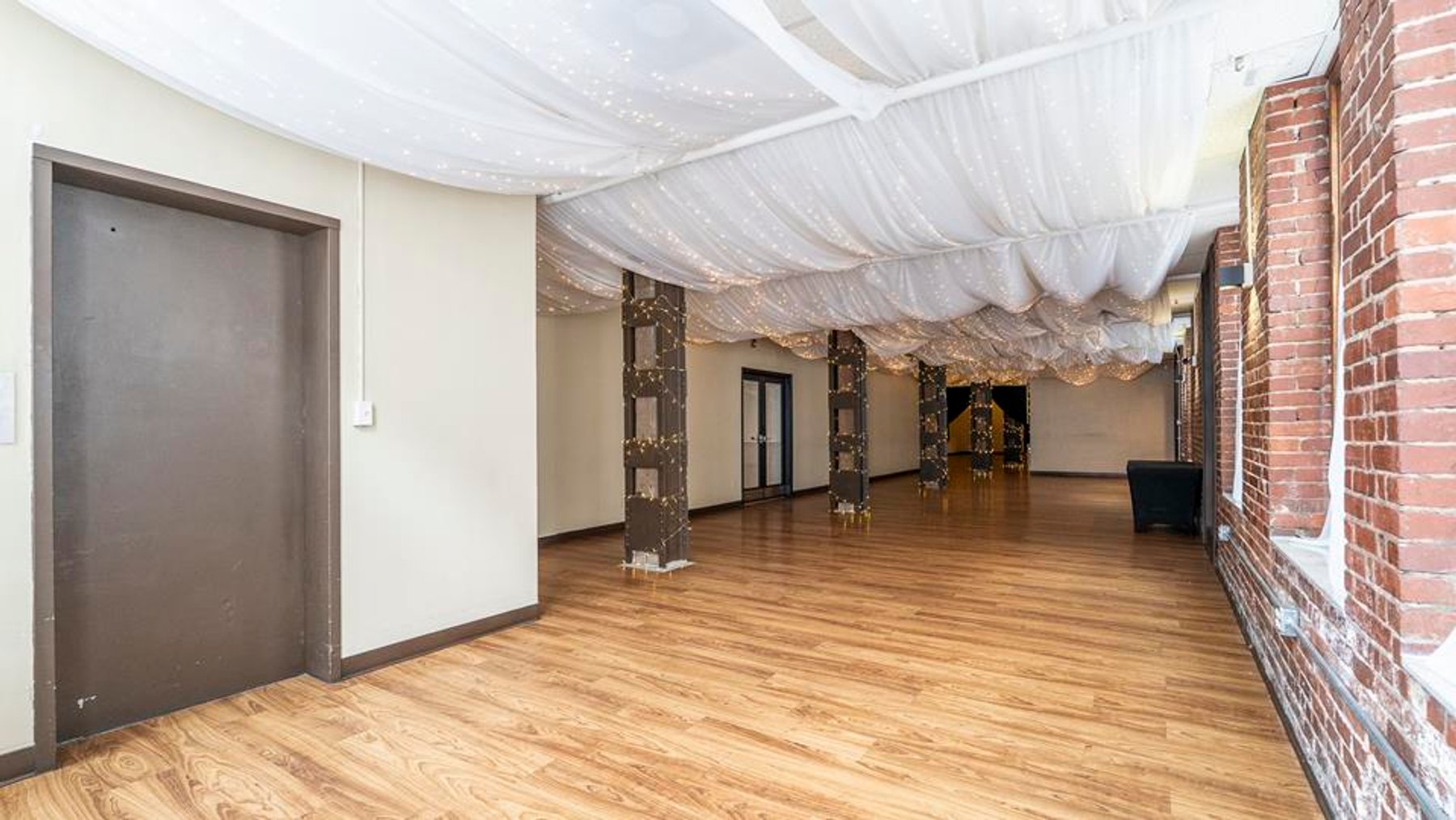 Image for SOLD $550,000 - Architecturally Stunning Downtown Charleston Building
