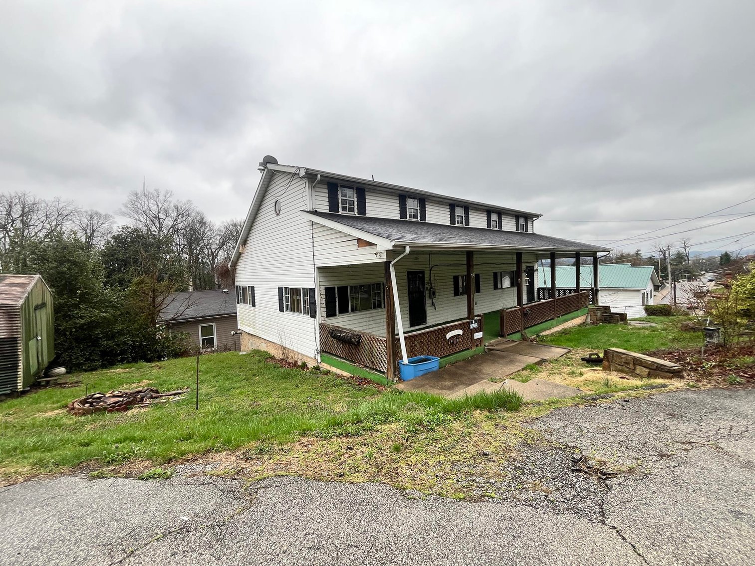 Image for SOLD $33,000 - 3 Bedroom Project Home in Charleston