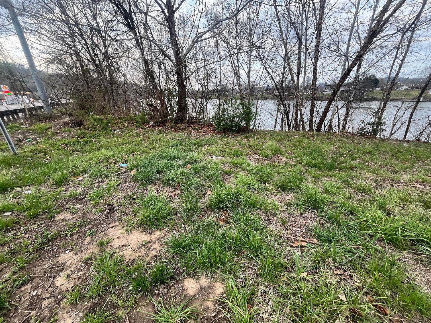 Image for SOLD $29,700 - Fixer-Upper Investment Opportunity on the Kanawha River