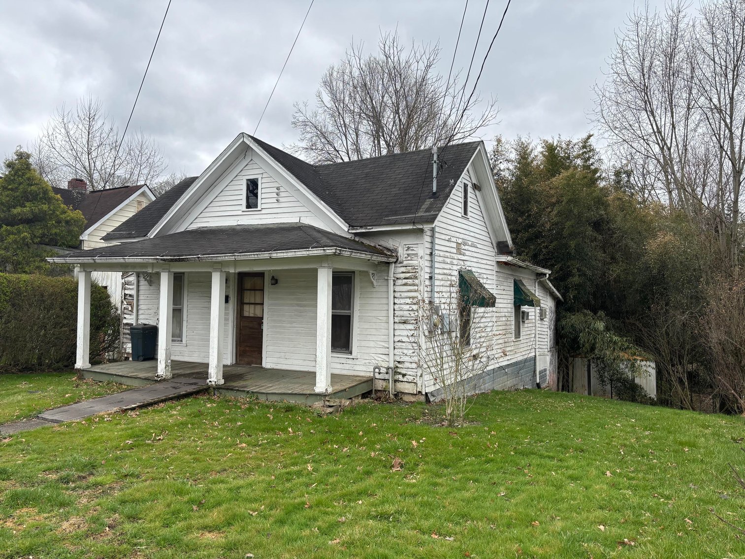 Image for SOLD - 2 Bedroom in Parkersburg Selling to the Highest Bidder