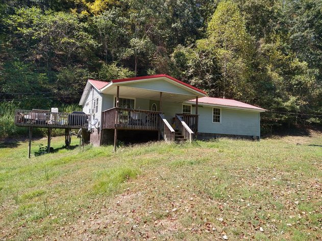 Image for SOLD $51,895 - 4 Bedroom on 2 Acres in Roane County
