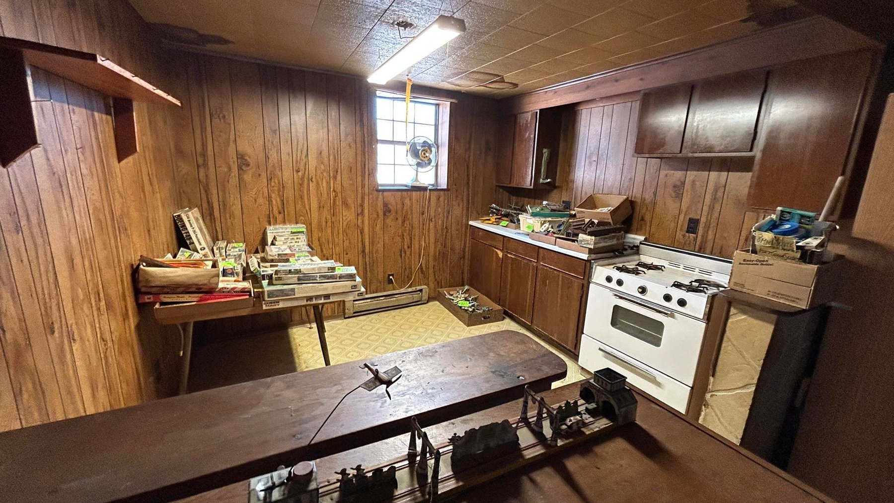 Image for SOLD $63,800 - Commercial Building with Garage Bays & Apartment Selling to the Highest Bidder