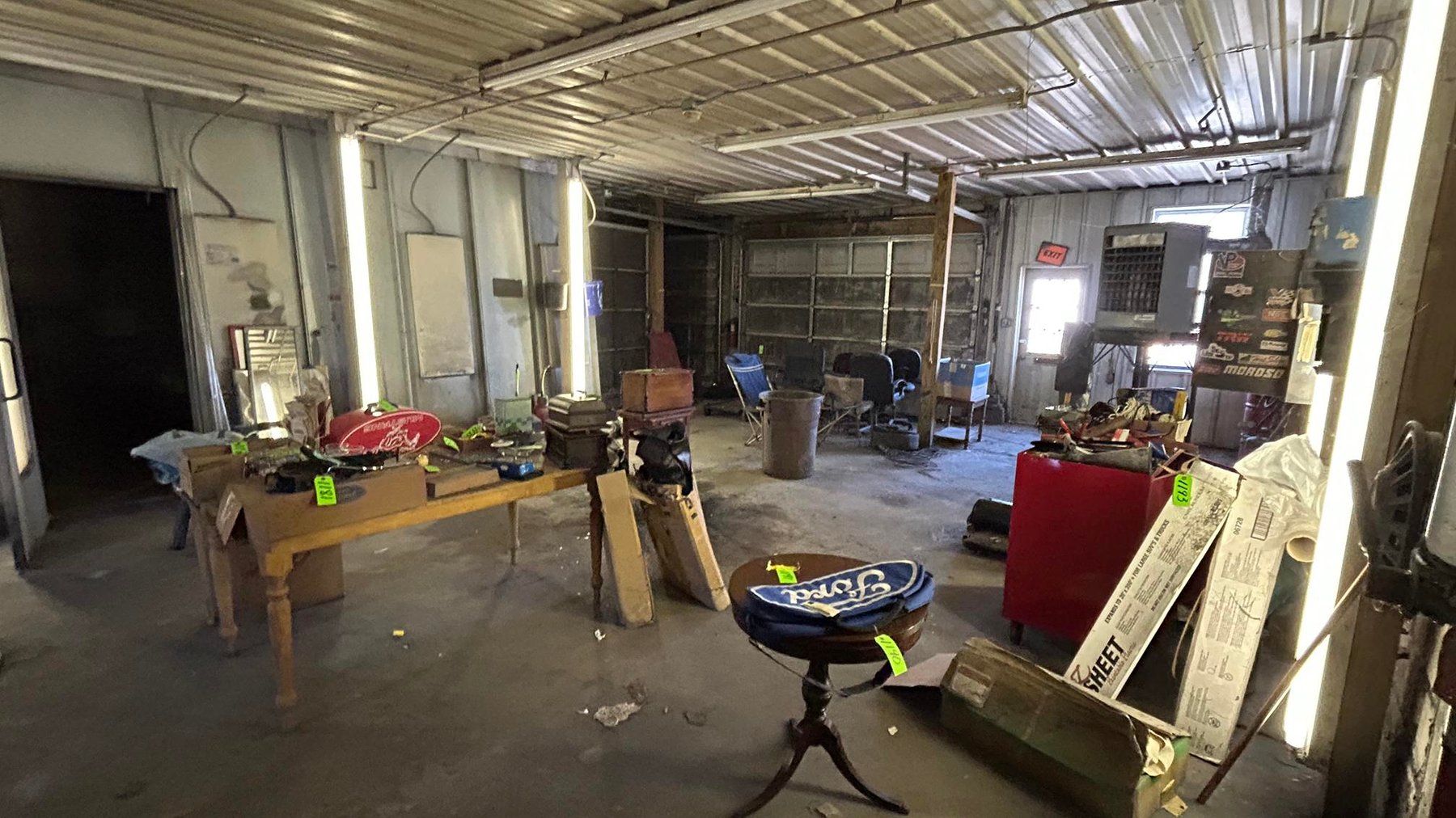 Image for SOLD $63,800 - Commercial Building with Garage Bays & Apartment Selling to the Highest Bidder