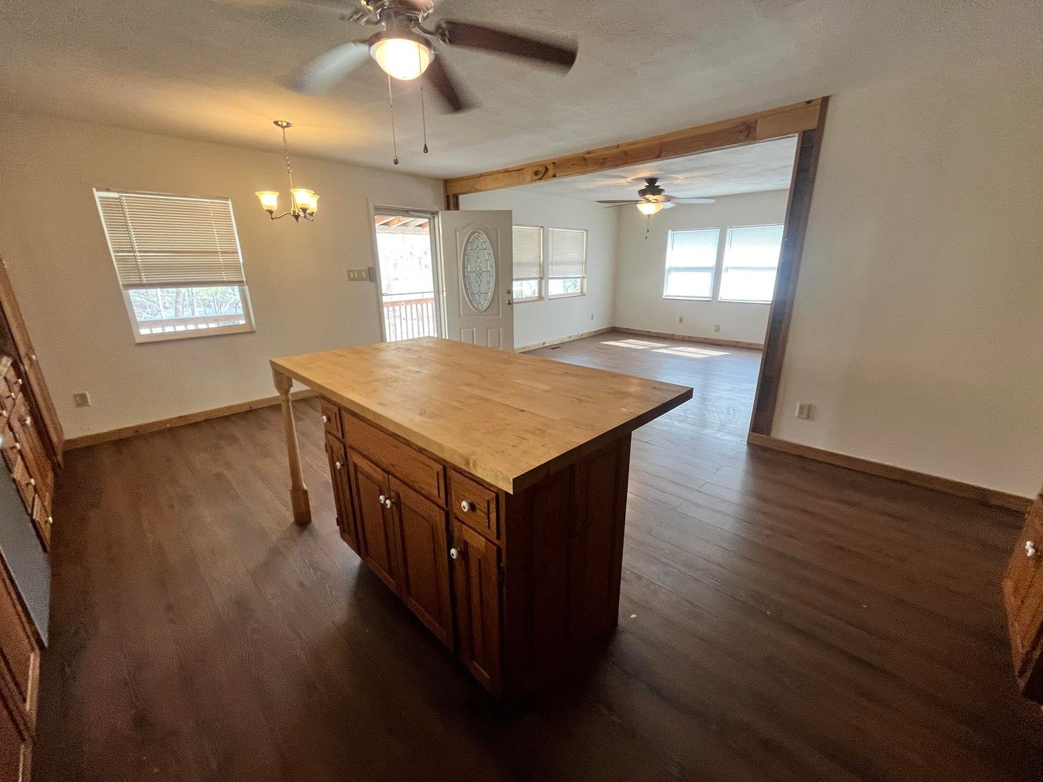 Image for SOLD $127,050 - Move-in Ready Log-Style Home on 1.63 Acres in Elkview