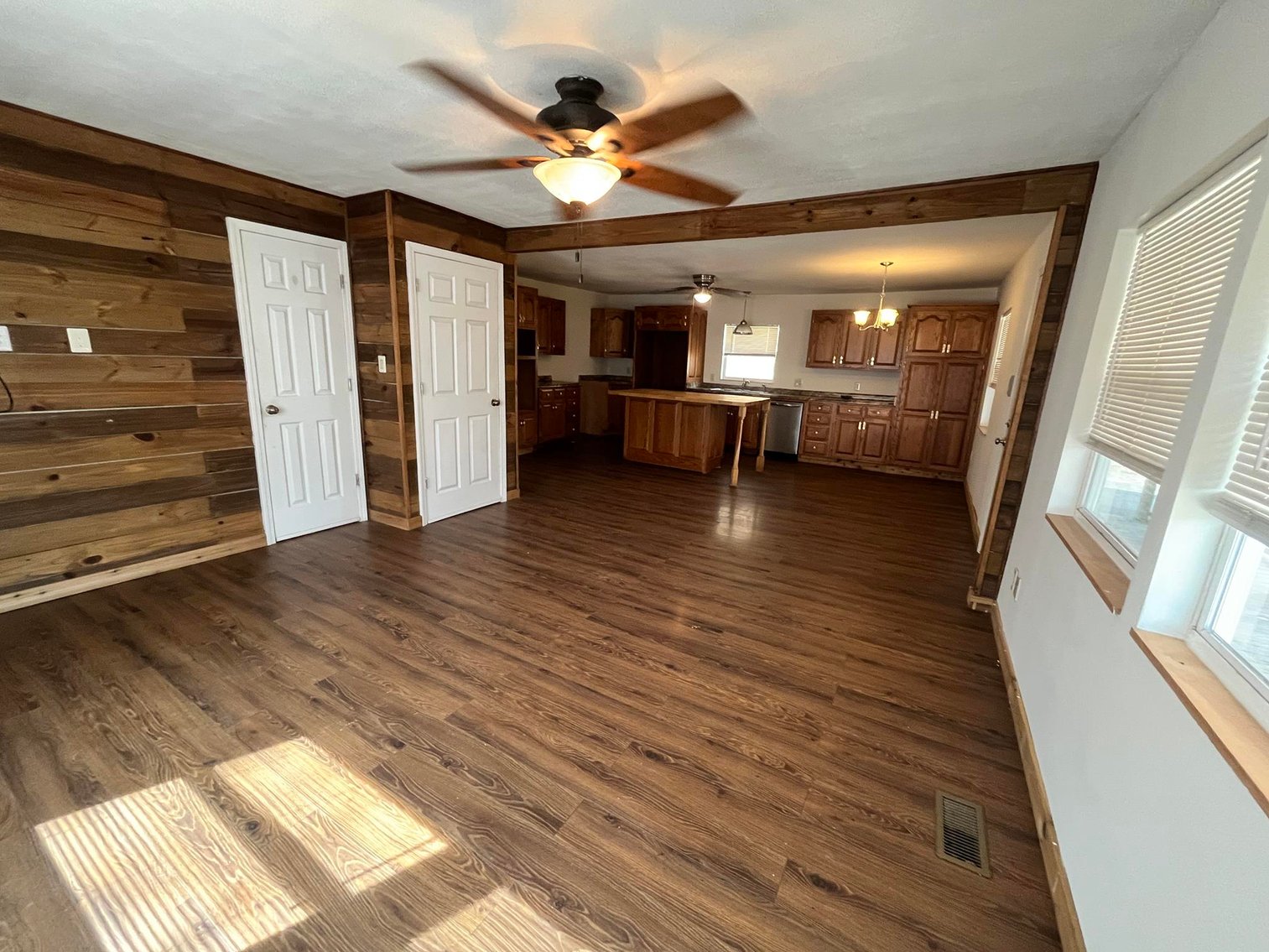 Image for SOLD $127,050 - Move-in Ready Log-Style Home on 1.63 Acres in Elkview