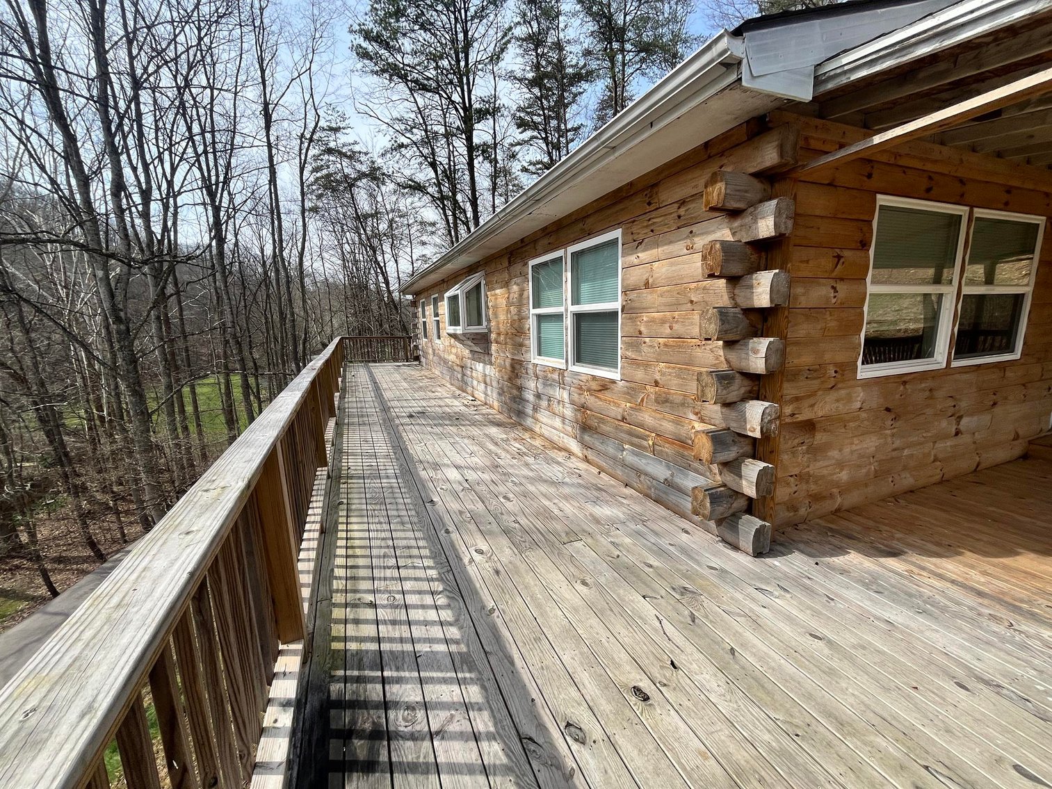 Image for SOLD $127,050 - Move-in Ready Log-Style Home on 1.63 Acres in Elkview