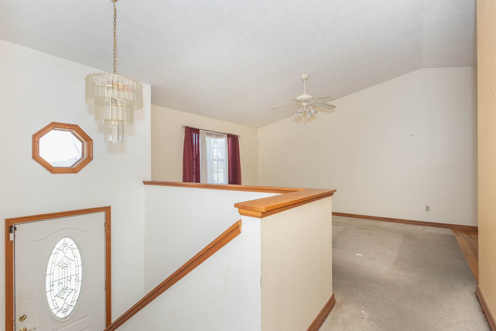 Image for SOLD $163,900 - Spacious 4 Bedroom Mid-Entry on a Large Lot in Cross Lanes