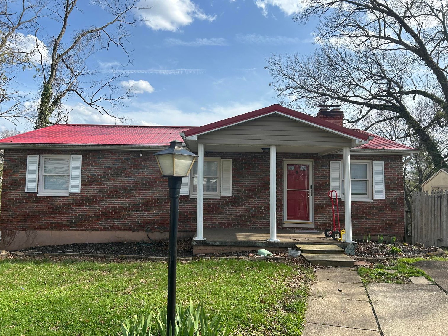 Image for SOLD $55,000 - 4 Bedroom Huntington Home