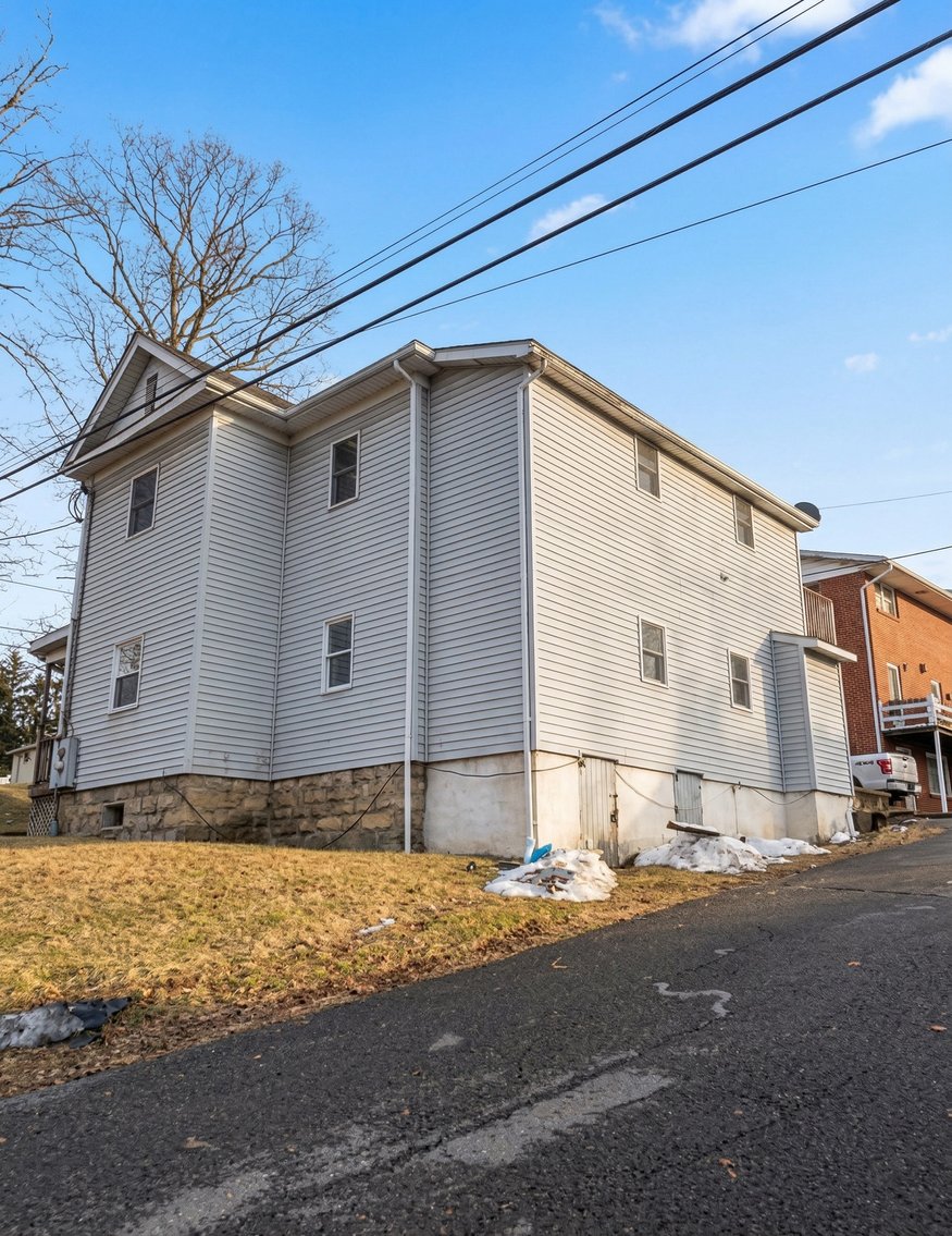Image for SOLD $132,000 - Fully Occupied Duplex in Kingwood