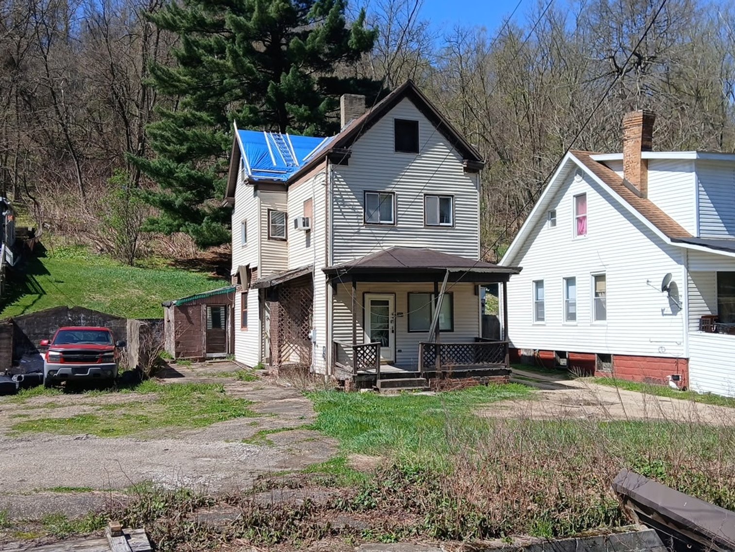 Image for SOLD - 3 Bedroom Wheeling Home Ready for a Remodel