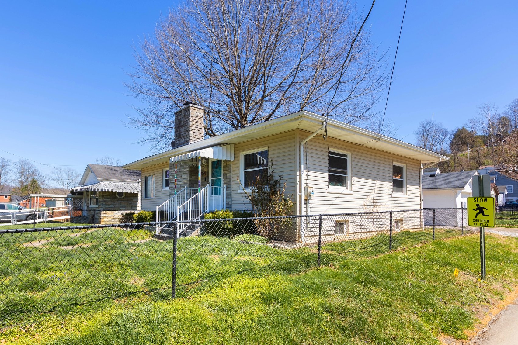 Image for SOLD $77,000 - 2 Bedroom Ranch Home with Full Basement in St. Albans