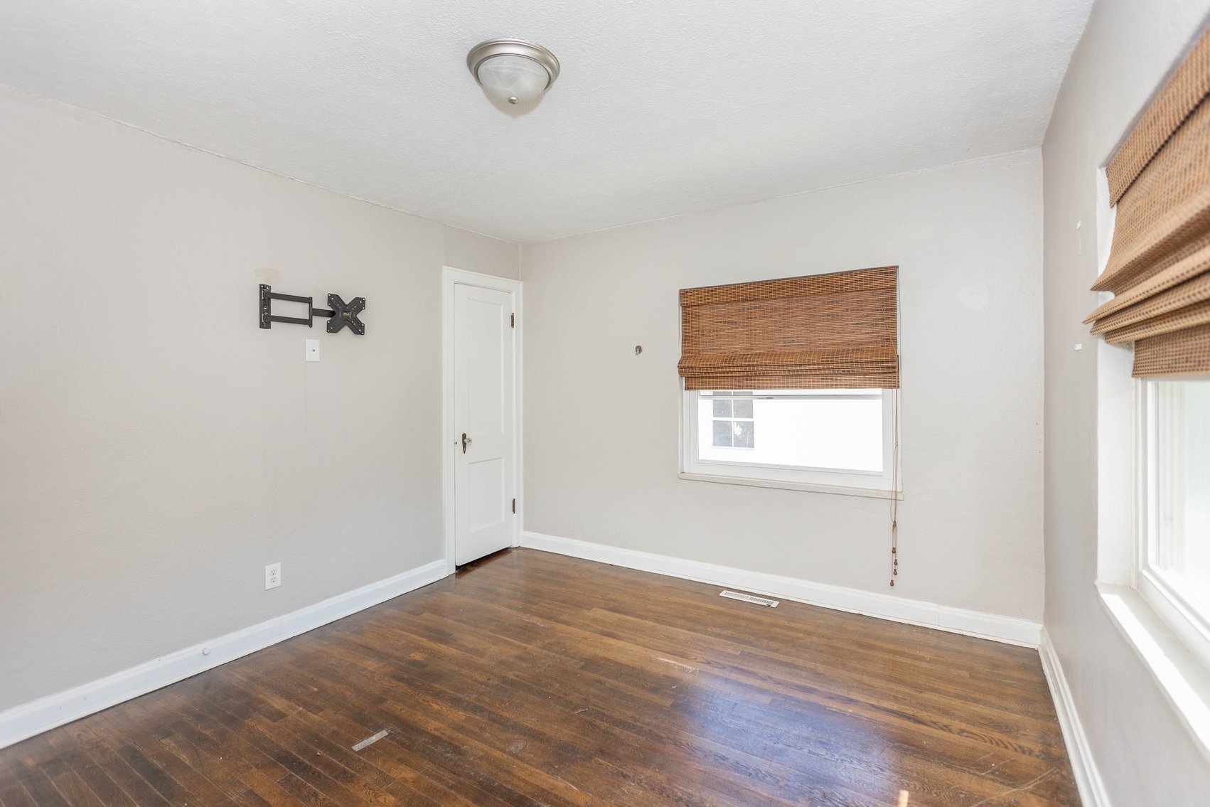 Image for SOLD $77,000 - 2 Bedroom Ranch Home with Full Basement in St. Albans
