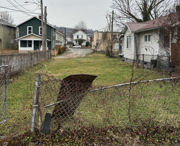 Image for 6 Charleston Area Properties Selling to the Highest Bidders