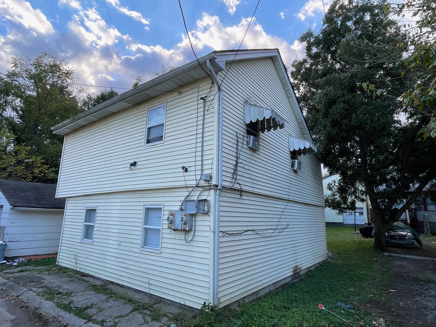 Image for SOLD $46,200 - Income Generating Duplex and Garage in Huntington