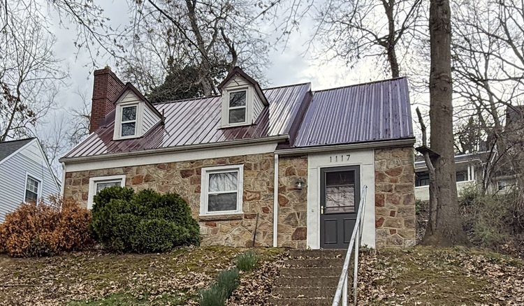 Image for Inviting Home in Charleston Near the Edgewood Country Club