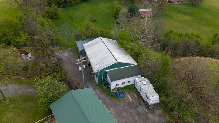 Image for Commercial Garage on White Hall Boulevard in Fairmont