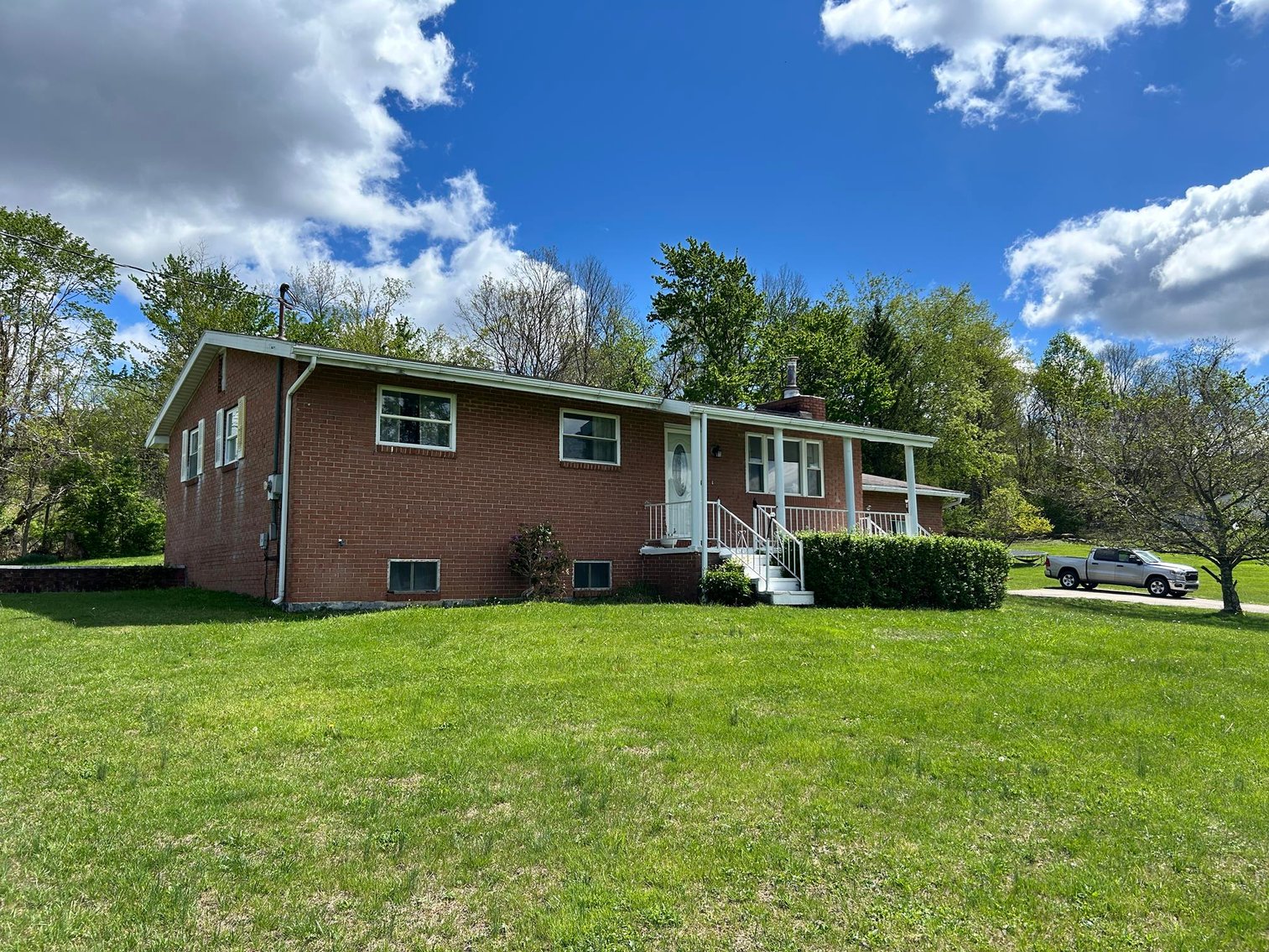 Image for 3 Bedroom Brick Ranch Home on an Acre in Morgantown