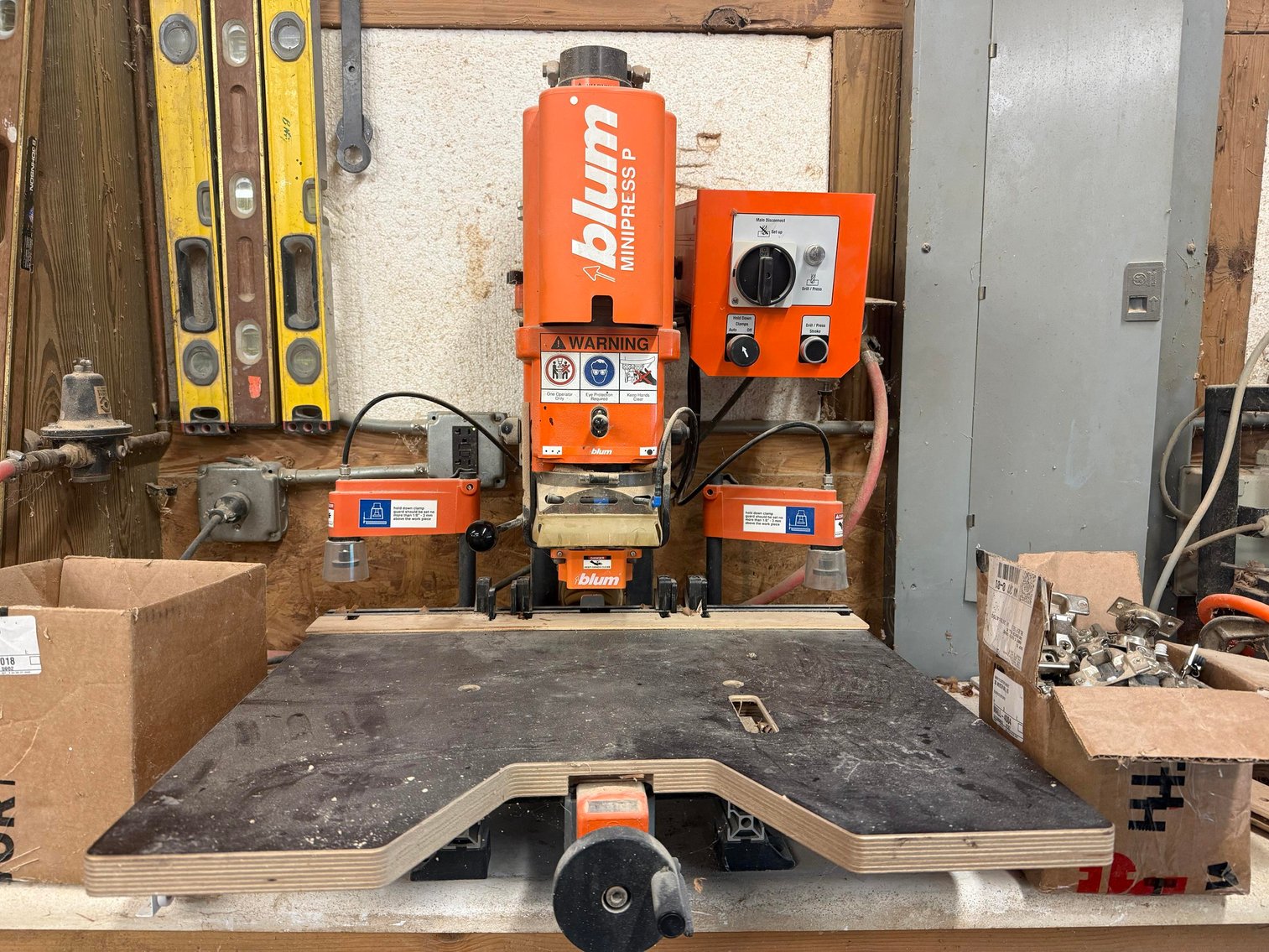 Image for NEW DATE: Home & Warehouse with Woodworking Equipment in a Prime Mercer County Location