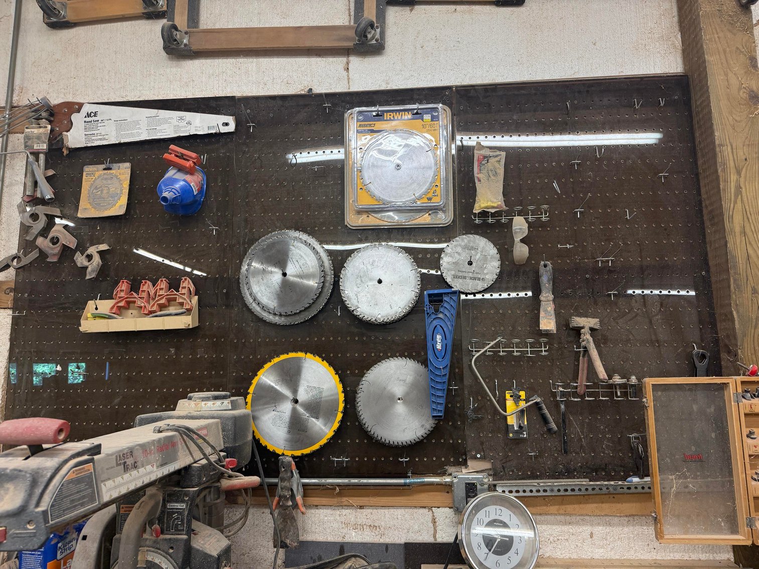 Image for NEW DATE: Home & Warehouse with Woodworking Equipment in a Prime Mercer County Location