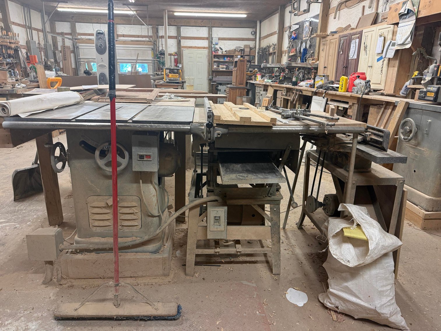 Image for NEW DATE: Home & Warehouse with Woodworking Equipment in a Prime Mercer County Location