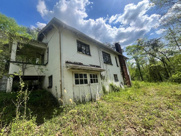 Image for 2 Bedroom Project Home on Over an Acre near Charleston