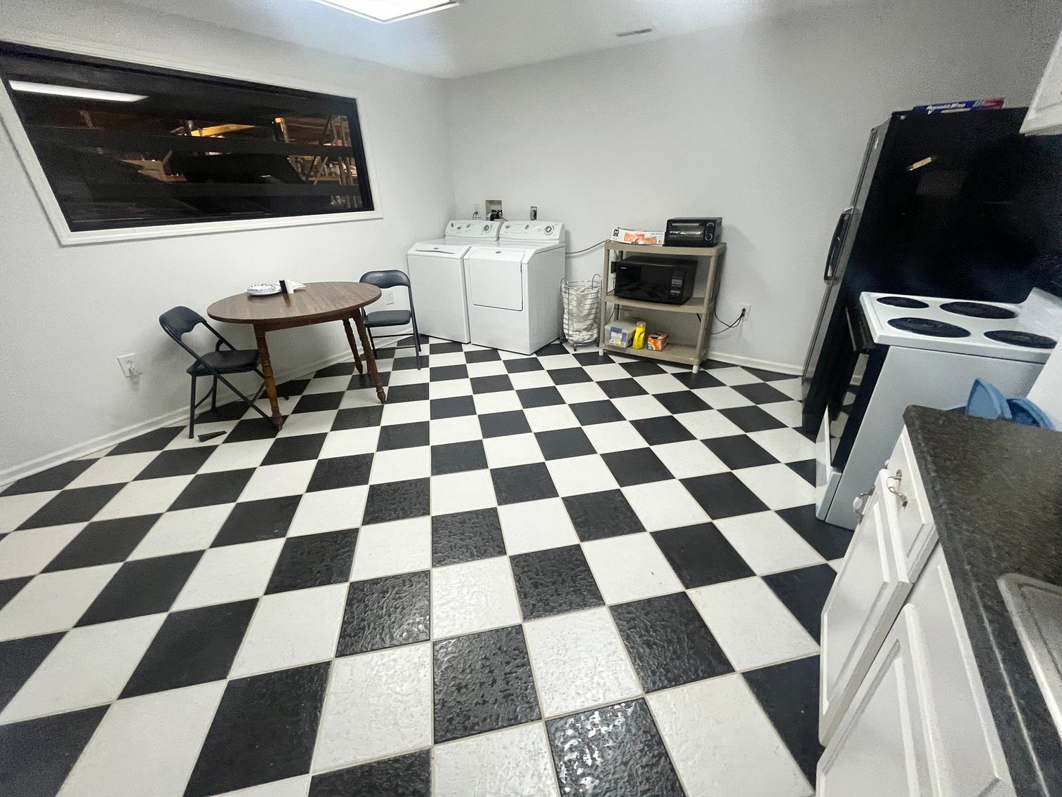 Image for Prime Dunbar Commercial Warehouse – Turn-key Space with Offices & Additional Lot