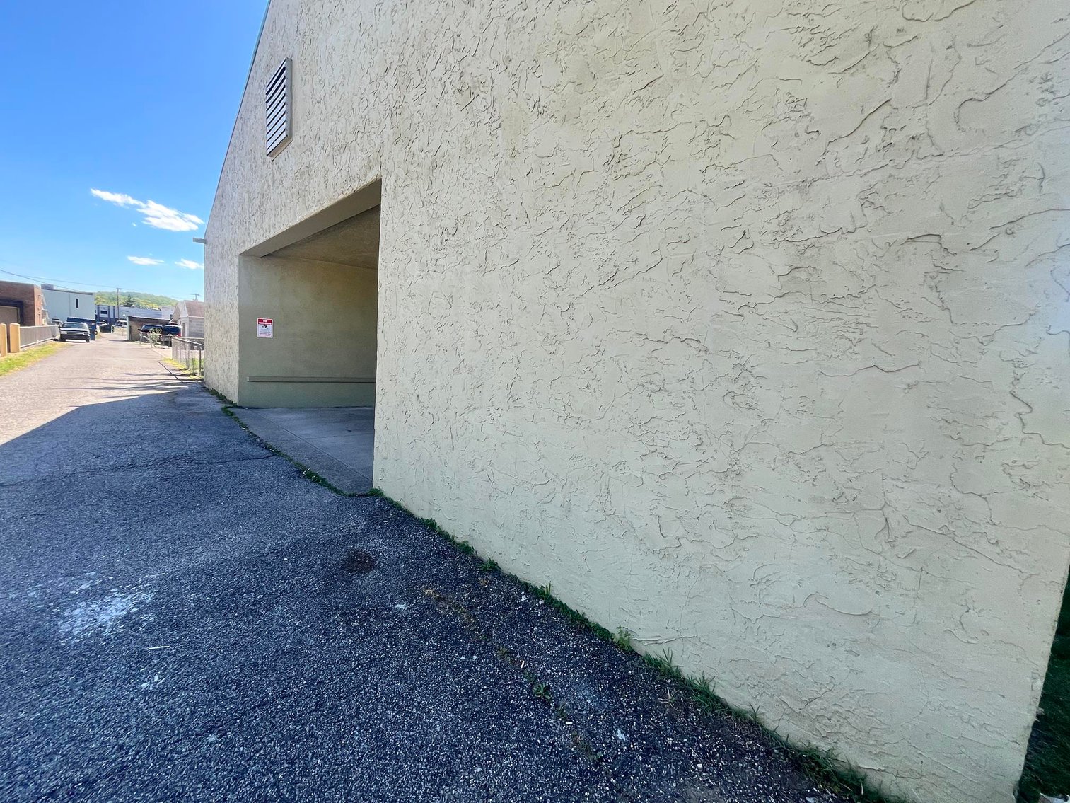 Image for Prime Dunbar Commercial Warehouse – Turn-key Space with Offices & Additional Lot