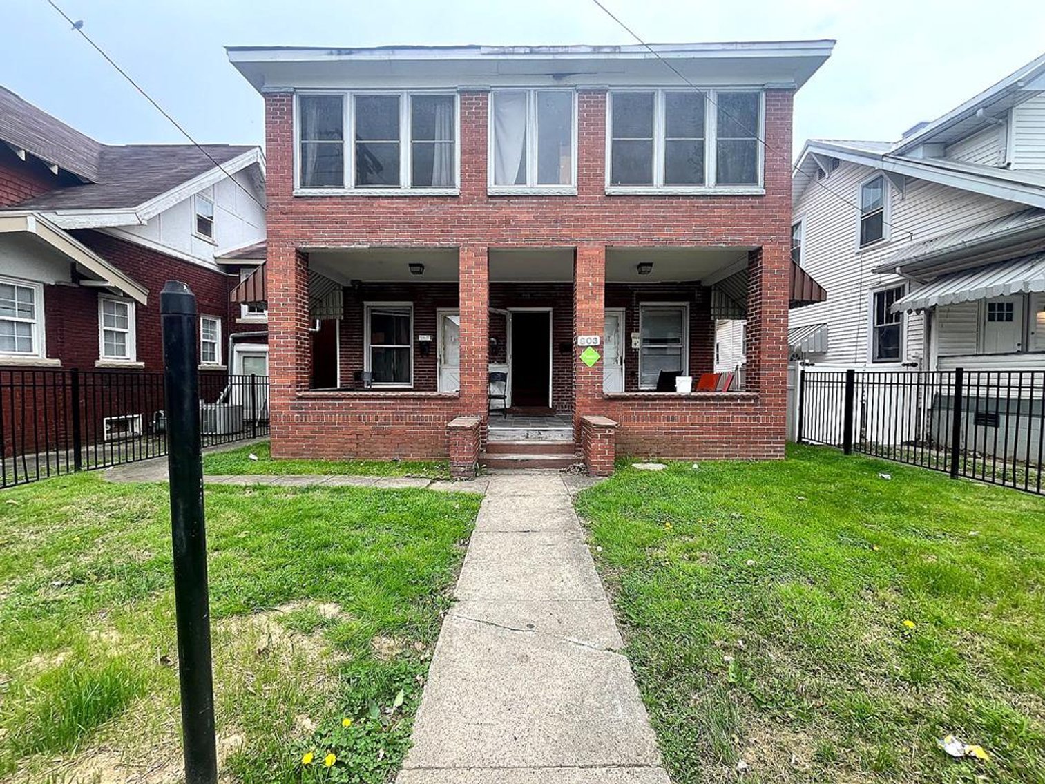 Image for 4-Unit Apartment Building in Charleston