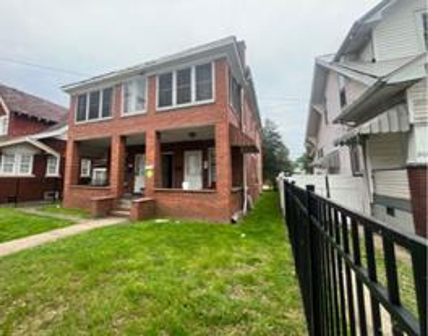 Image for 4-Unit Apartment Building in Charleston