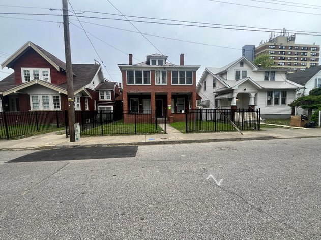 Image for 4-Unit Apartment Building in Charleston