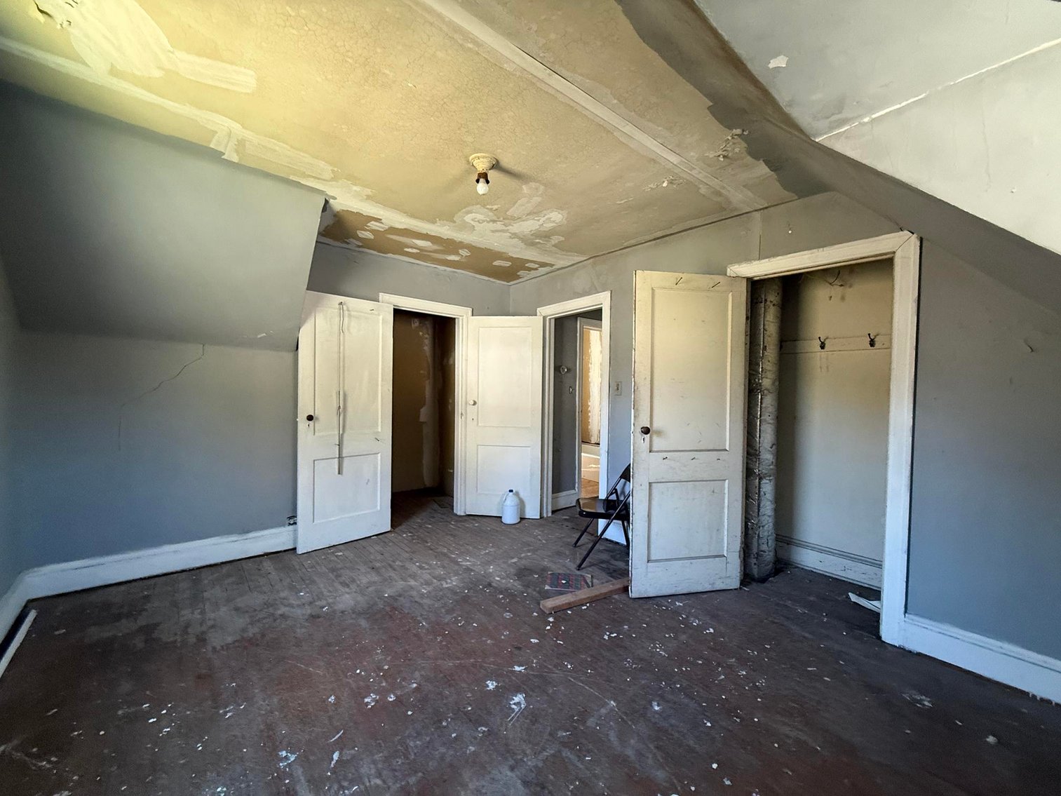 Image for 3 Bedroom Bluefield Home Selling to the Highest Bidder