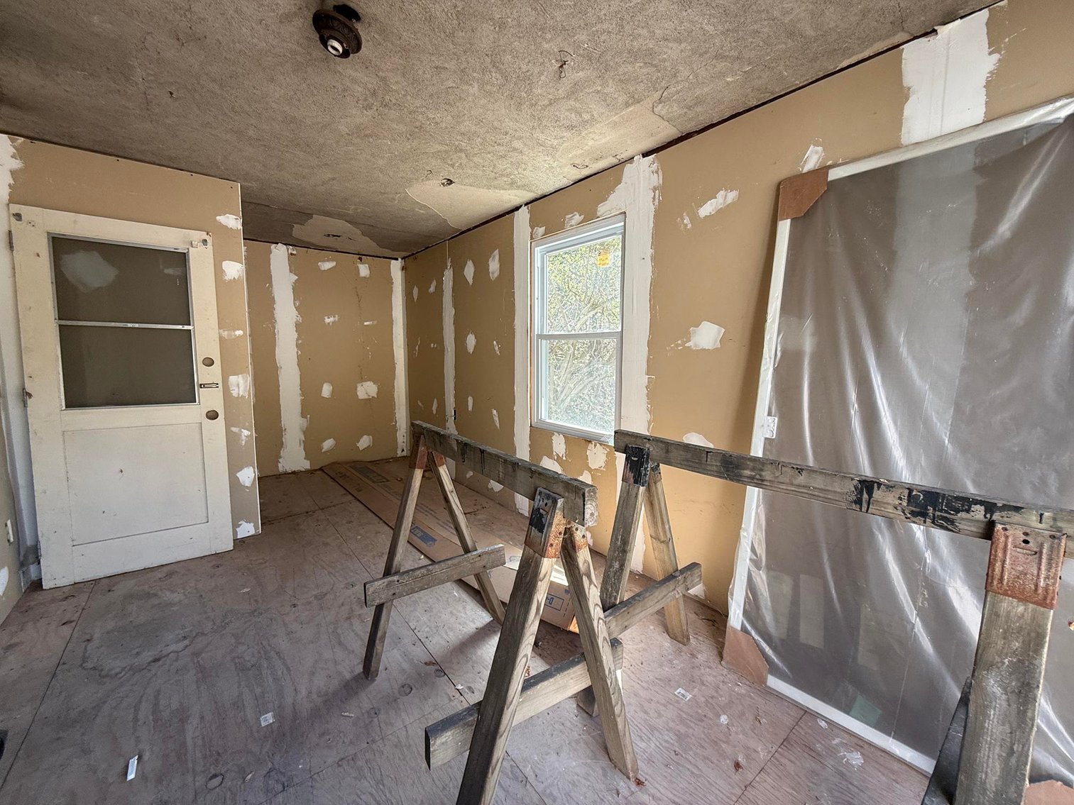 Image for 3 Bedroom Bluefield Home Selling to the Highest Bidder