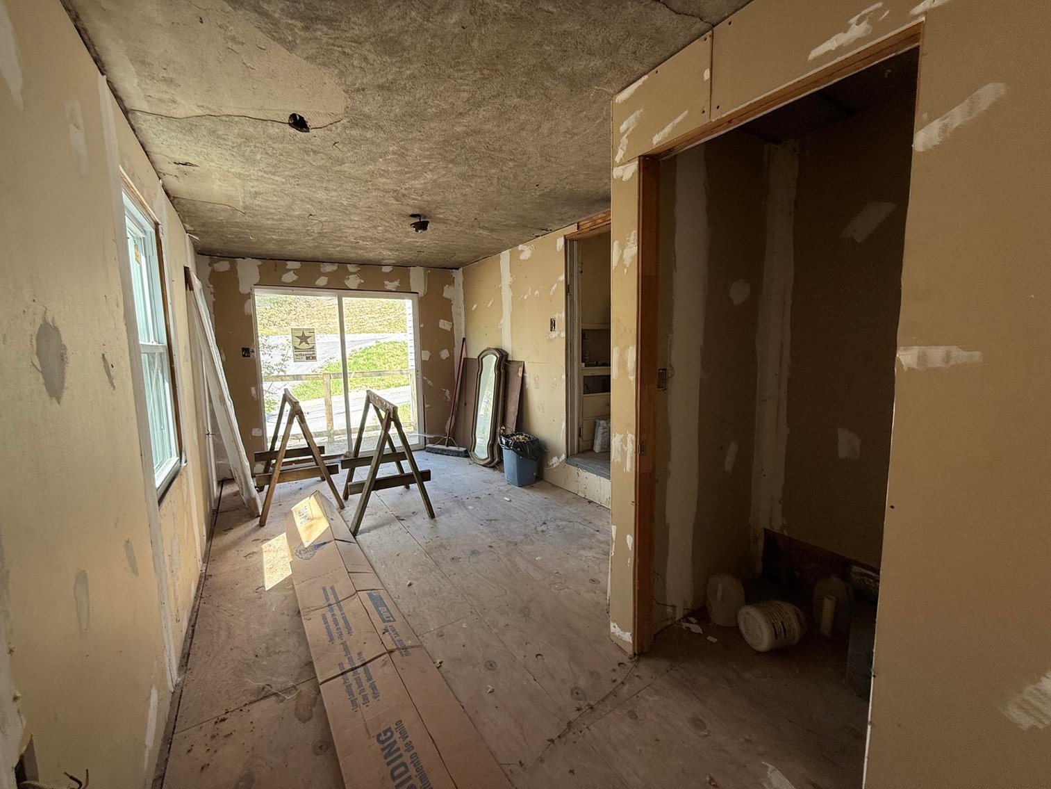 Image for 3 Bedroom Bluefield Home Selling to the Highest Bidder