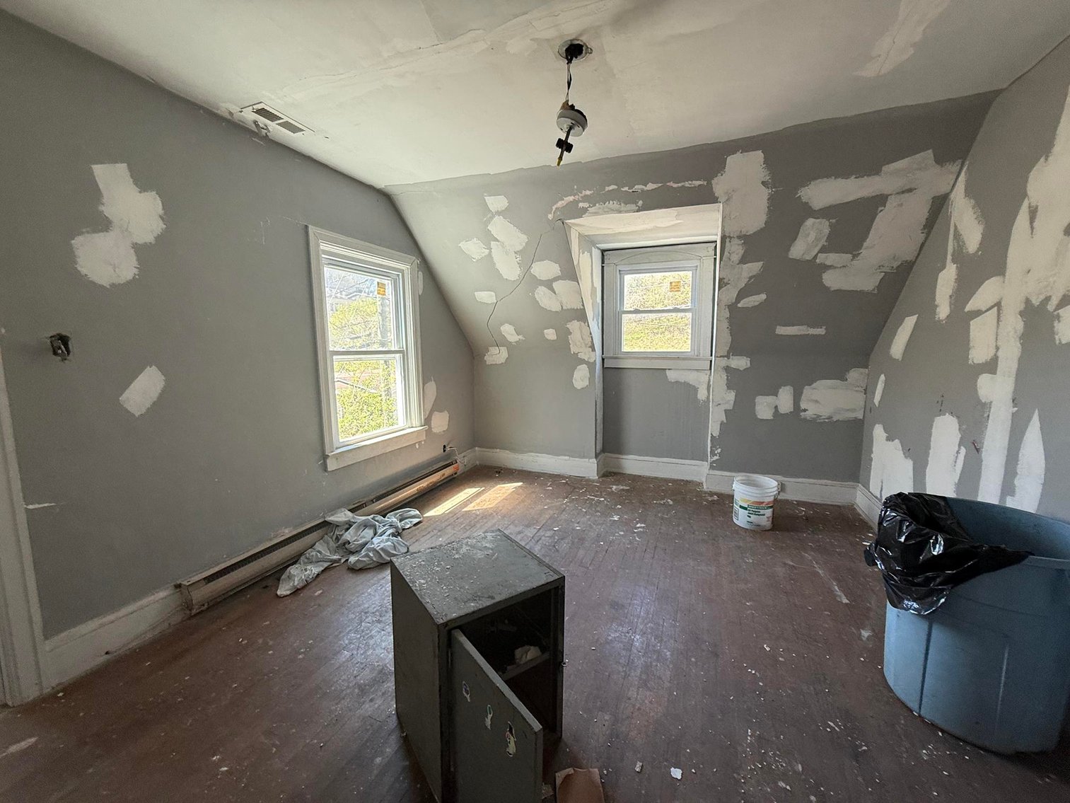 Image for 3 Bedroom Bluefield Home Selling to the Highest Bidder