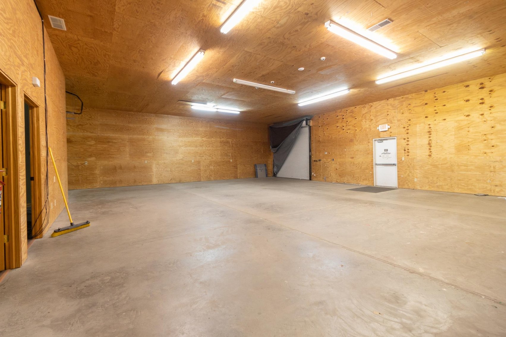 Image for Impressive Commercial Facility on 8 Acres in Lewis County