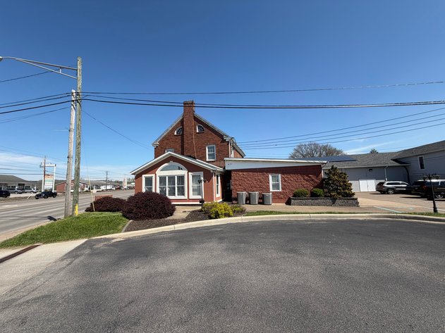 Image for Prime Office Building in High Traffic Vienna Location Selling to the Highest Bidder