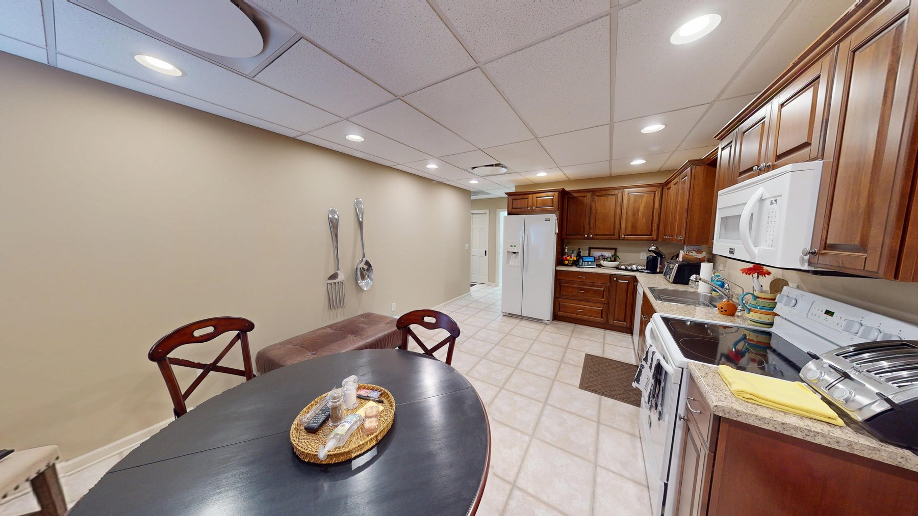 Image for Prime Office Building in High Traffic Vienna Location Selling to the Highest Bidder