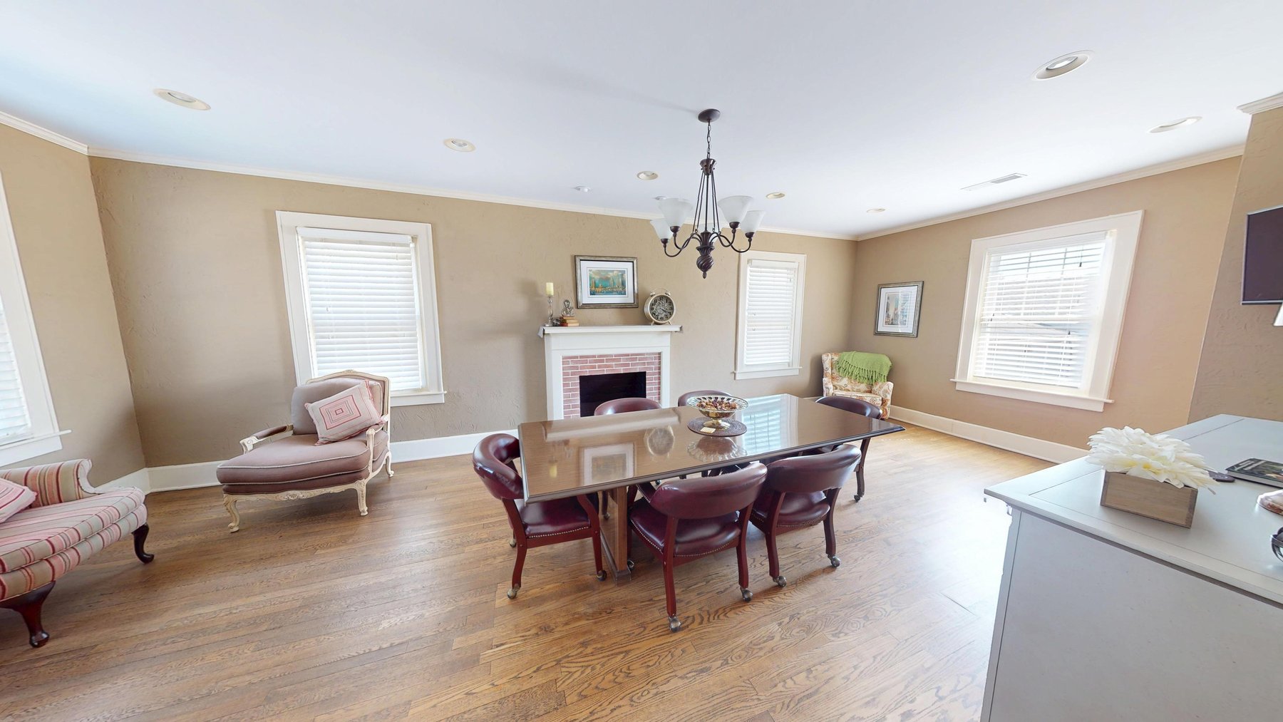 Image for Prime Office Building in High Traffic Vienna Location Selling to the Highest Bidder