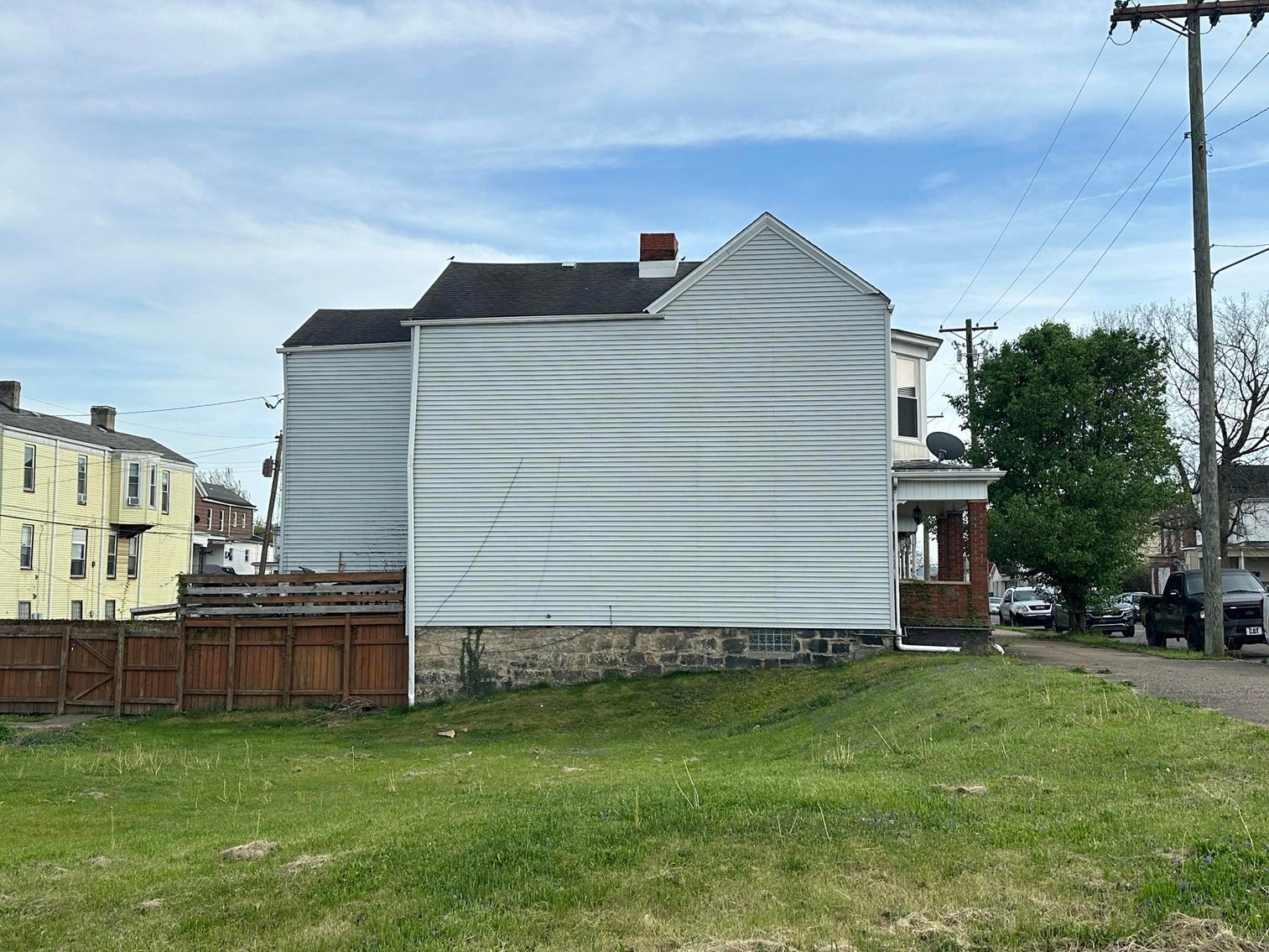 Image for 3 Bedroom on a Large Lot on Wheeling Island