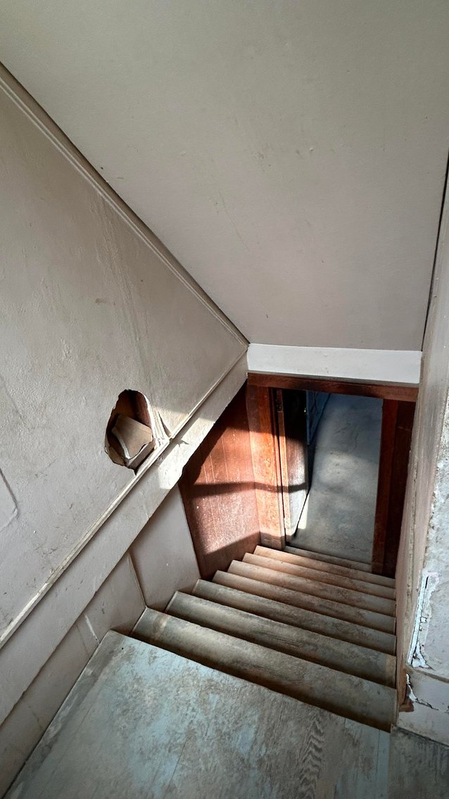 Image for 3 Bedroom Fixer Upper on Sun Valley Road Selling to the Highest Bidder