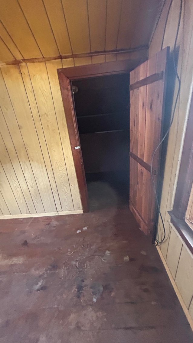 Image for 3 Bedroom Fixer Upper on Sun Valley Road Selling to the Highest Bidder