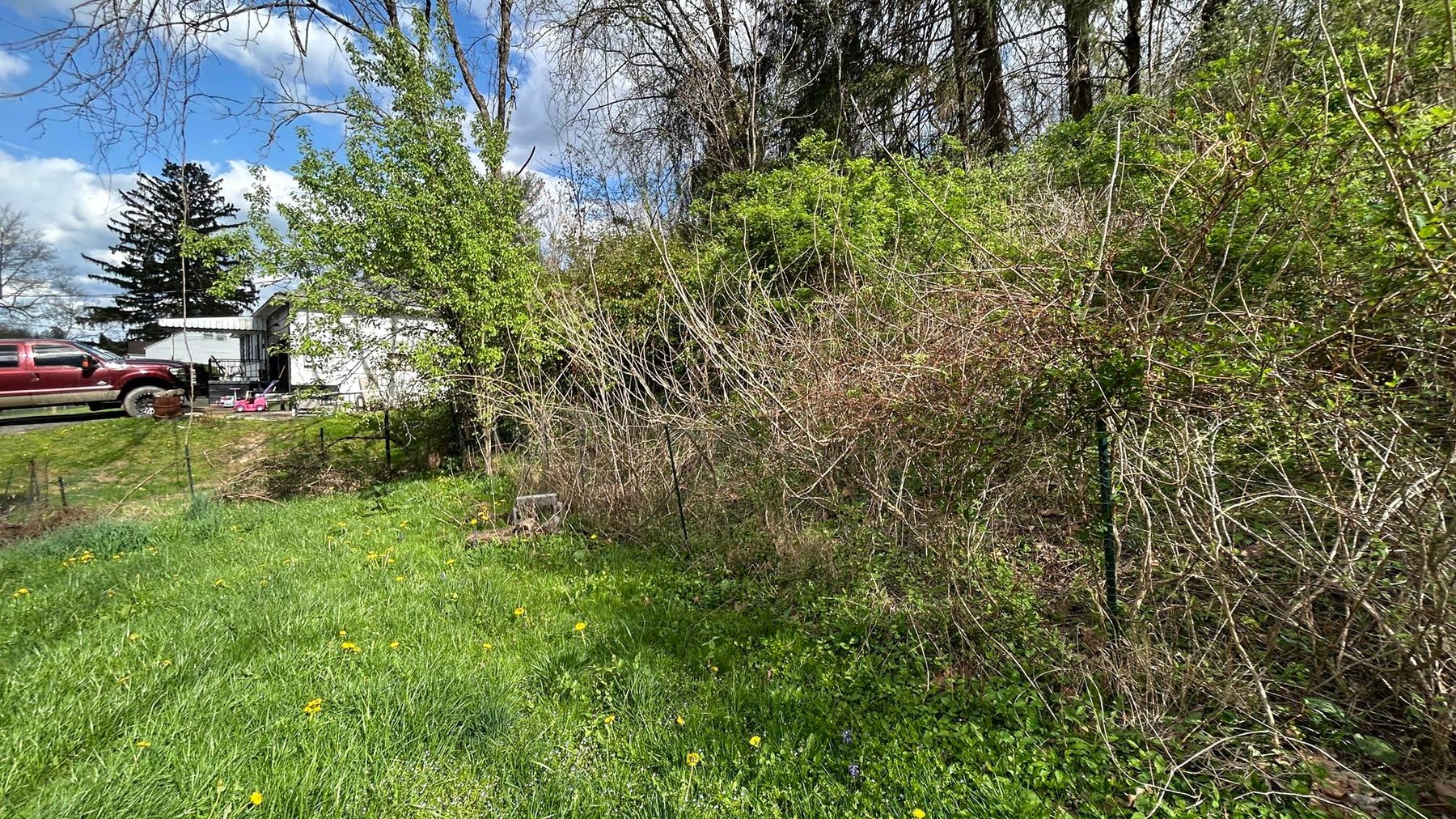 Image for 3 Bedroom Fixer Upper on Sun Valley Road Selling to the Highest Bidder