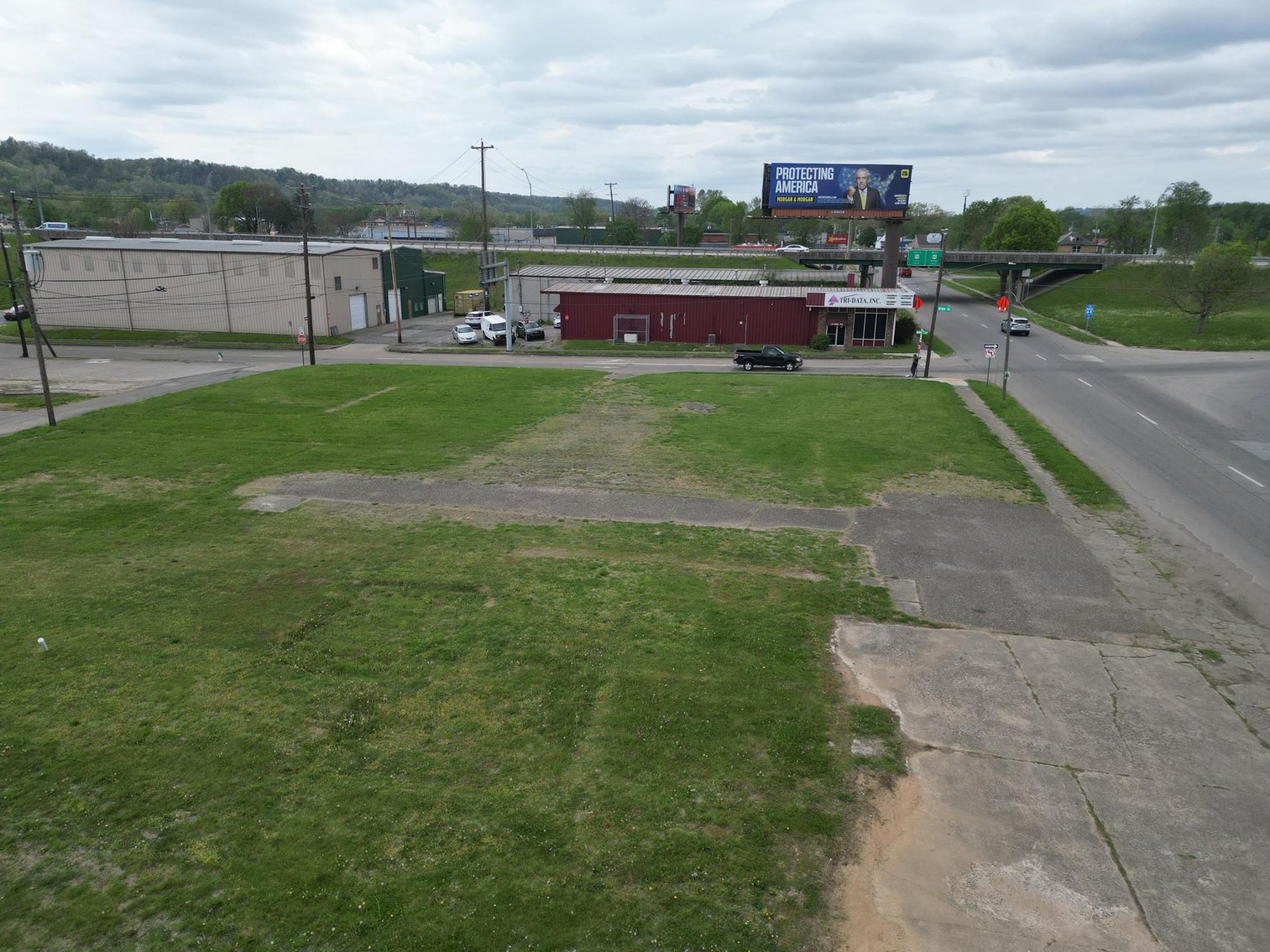Image for High Exposure Commercial Lot near the Ohio River Crossing in Huntington