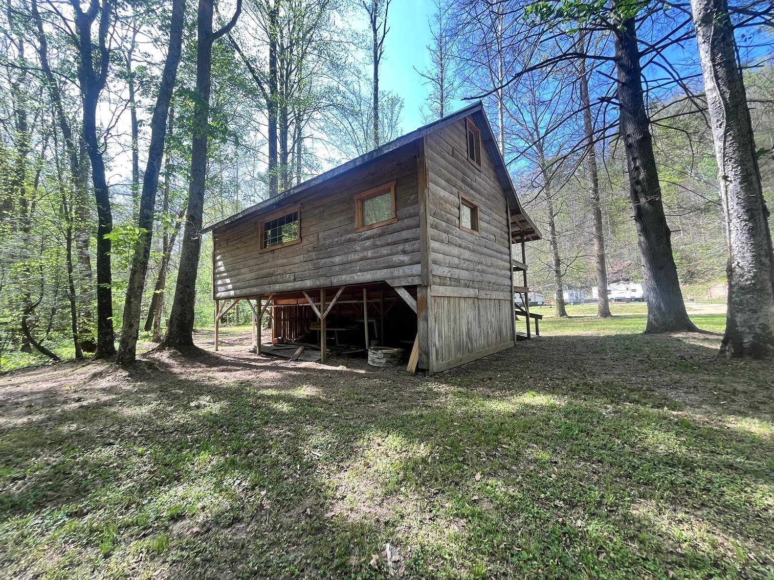 Image for 4+ Acre RV Park/Campground Minutes from Clendenin