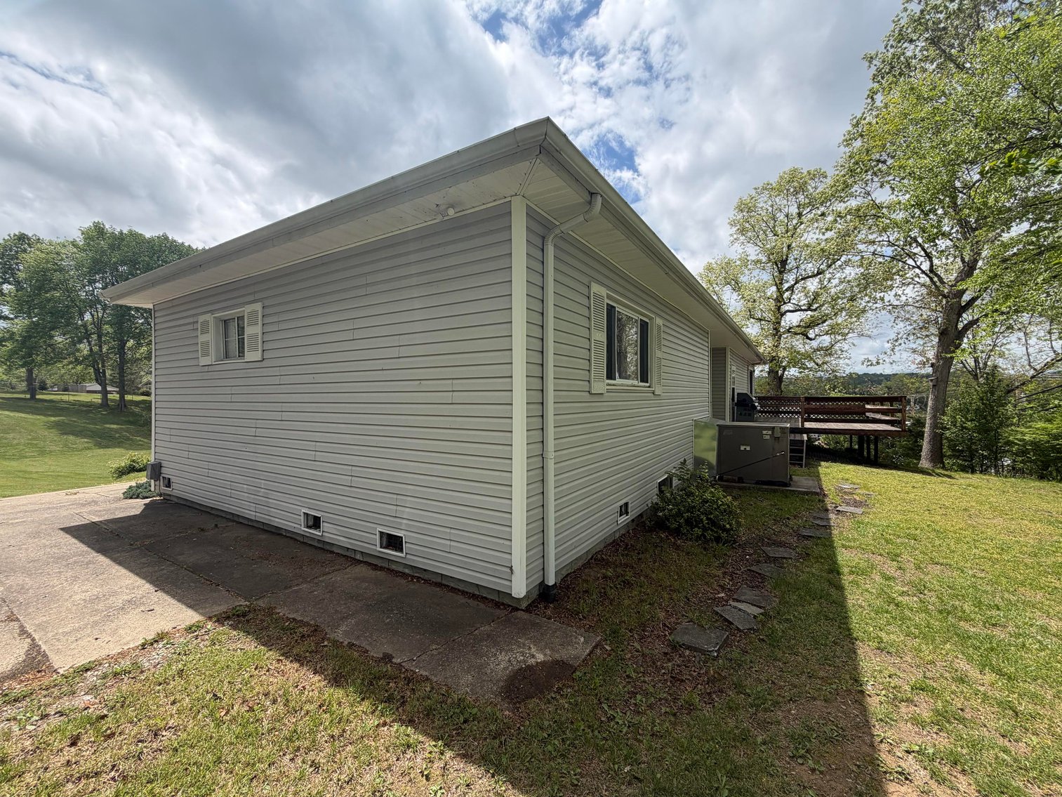 Image for Move-in Ready 3 Bedroom on Nearly an Acre in Charleston