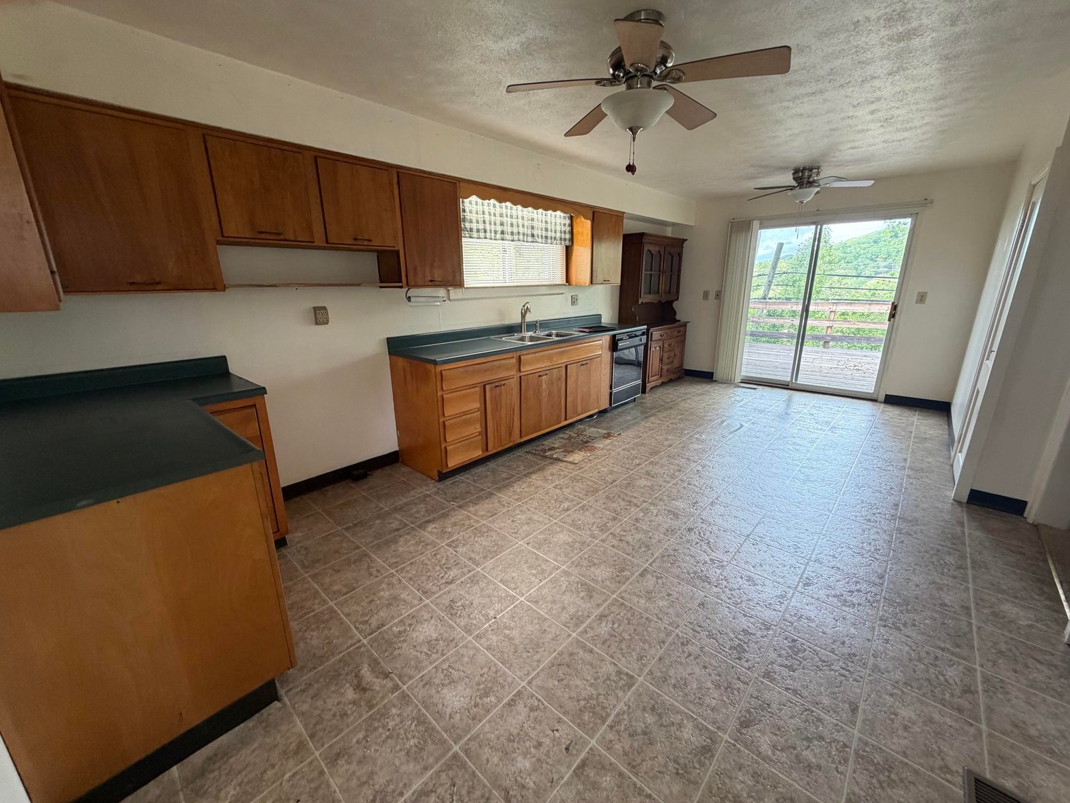 Image for Move-in Ready 3 Bedroom on Nearly an Acre in Charleston