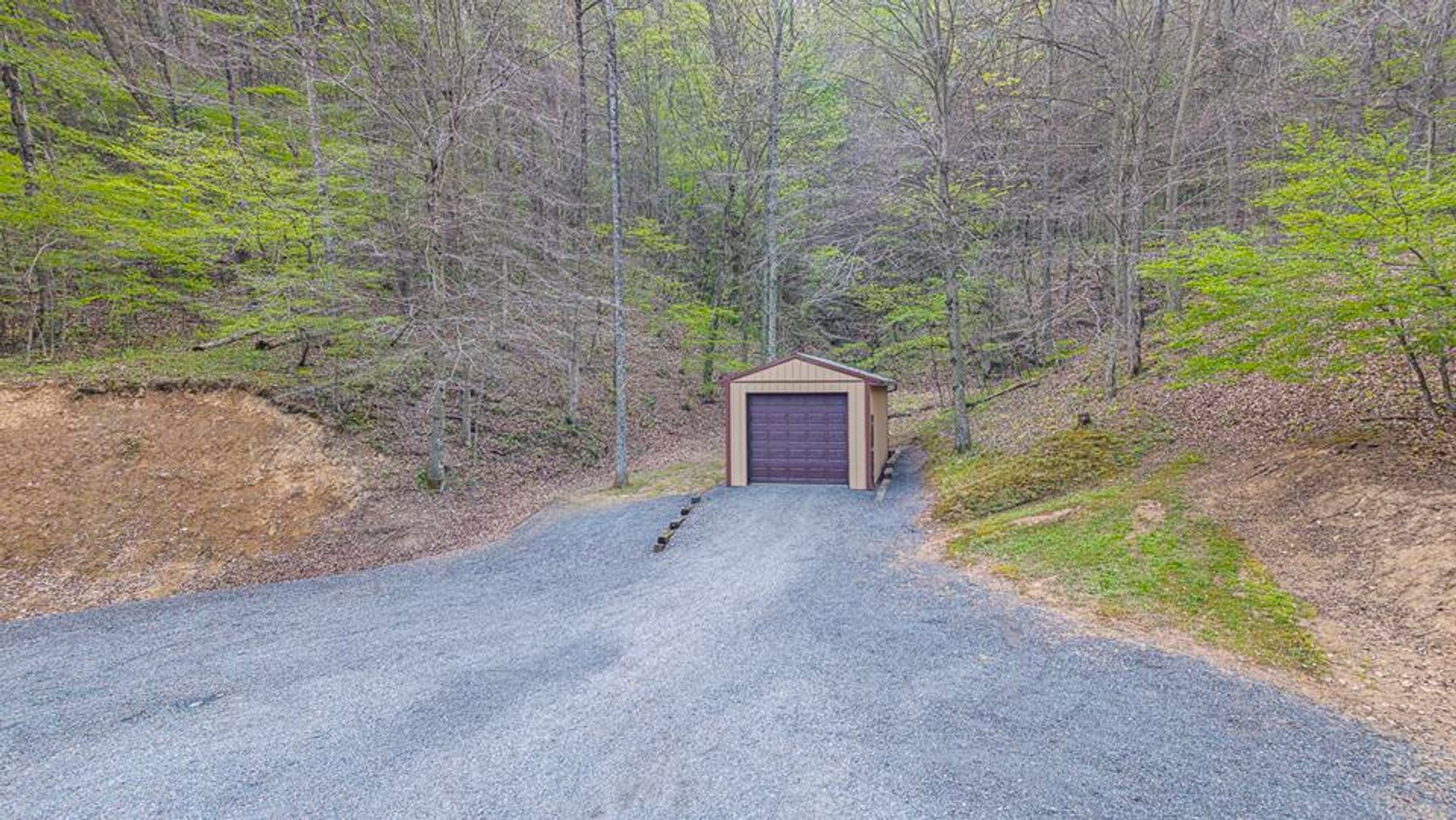Image for Impressive Cabin with Guest House on 46 Acres in Harrison County