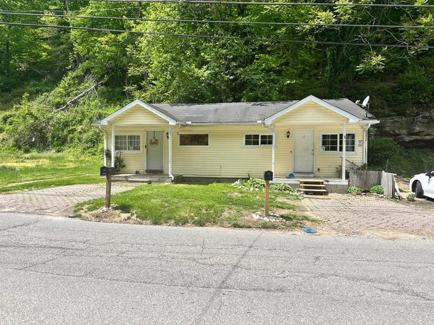 Image for Income Generating Duplex in Charleston